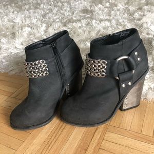 Jeffrey Campbell Motorama heeled black bootie